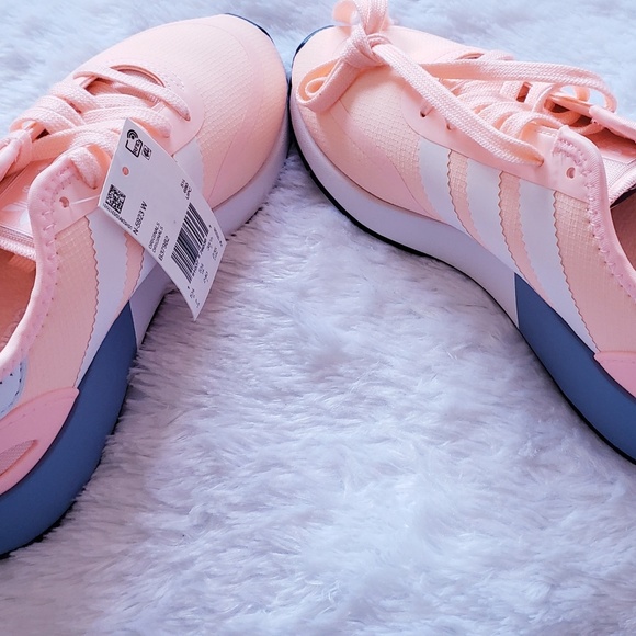 New Women's Adidas N5923 - Picture 4 of 7